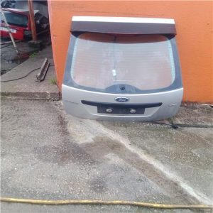 Porton tra. Ford Focus berlina (cap)(08.2004->) 2004