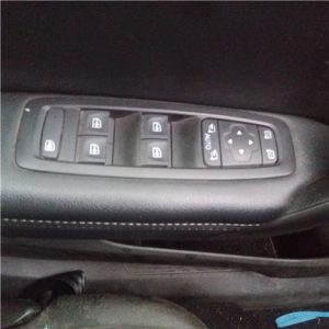 Botonera puerta del. izda. Renault Megane iv sport tourer (06.2016->) 2016