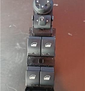 INTERRUPTOR PUERTA DELANTERA IZQUIERDA PEUGEOT 3008 2016