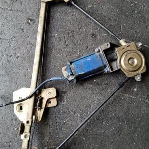 ELEVALUNAS DELANTERO DERECHO ALFA ROMEO ALFA 75 1985