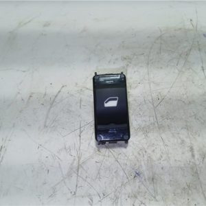 INTERRUPTOR PUERTA TRASERA DERECHA PEUGEOT 3008 2016