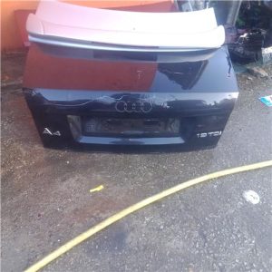 PORTON TRASERO AUDI A4 BERLINA 8E 2001
