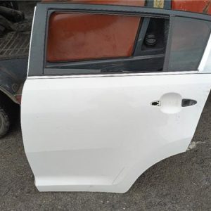 PUERTA TRASERA IZQUIERDA KIA SPORTAGE SL 2010