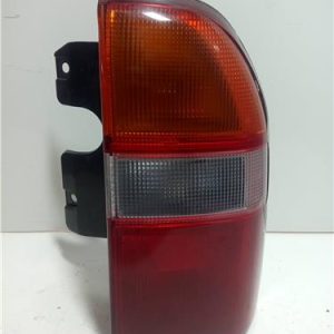 PILOTO TRASERO DERECHO SUZUKI GRAND VITARA 5-PUERTAS SQ FT 1998