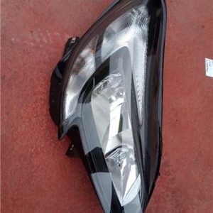 FARO DERECHO OPEL CORSA E 2014