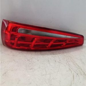 PILOTO TRASERO DERECHO AUDI Q3 8UG 2014