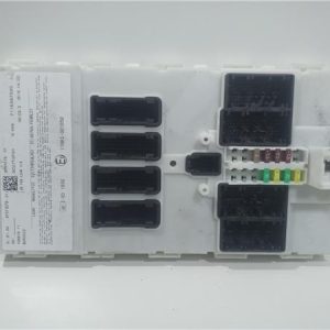 CAJA DE FUSIBLES BMW 116D