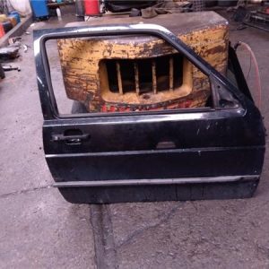 PUERTA DELANTERA DERECHA VOLKSWAGEN GOLF II 191 193 1983