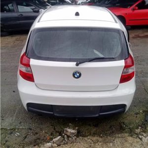 PORTON TRASERO BMW SERIE 1 BERLINA E81 E87 2004