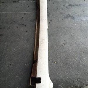 FALDON LATERAL IZQUIERDO ALFA ROMEO ALFA 75 1985