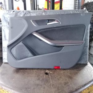 GUARNECIDO PUERTA DELANTERA DERECHA MERCEDES-BENZ CLASE A BM 176 2012