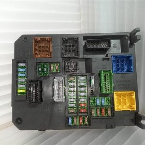 CAJA DE FUSIBLES PEUGEOT 508