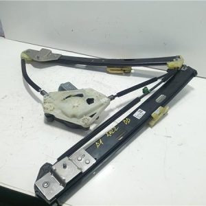 ELEVALUNAS DELANTERO DERECHO AUDI A1 CITYCARVER GBH 2019