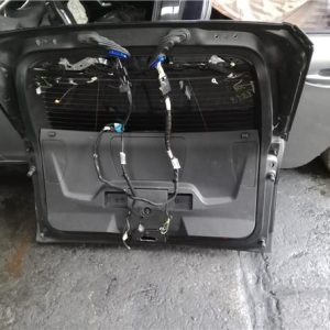 PORTON TRASERO PEUGEOT 3008 2016