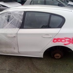 PUERTA TRASERA IZQUIERDA BMW SERIE 1 BERLINA E81 E87 2004