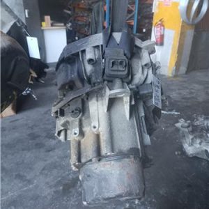 CAJA CAMBIOS RENAULT RAPID EXPRESS F40 1985