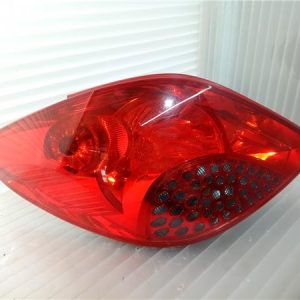 PILOTO TRASERO IZQUIERDO PEUGEOT 207