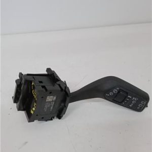 MANDO LIMPIA FORD FOCUS BERLINA CGE 2018