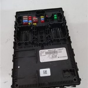 CAJA DE FUSIBLES FORD FIESTA CE1 2017