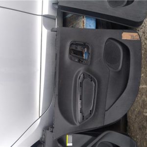 GUARNECIDO PUERTA TRASERA DERECHA PEUGEOT RIFTER 2018