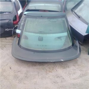 PORTON TRASERO AUDI 80 90 811 813 853 1984