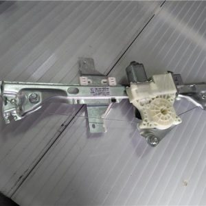 ELEVALUNAS DELANTERO DERECHO PEUGEOT 5008 2009