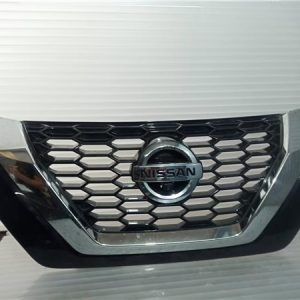 REJILLA DELANTERA NISSAN JUKE II F16 2019
