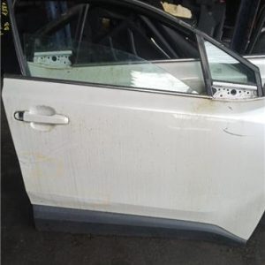 PUERTA DELANTERA DERECHA TOYOTA C-HR X10 2016