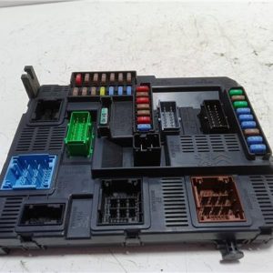 CAJA DE FUSIBLES PEUGEOT 308 2013