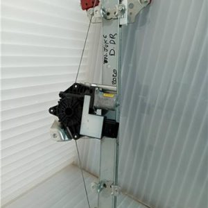 ELEVALUNAS DELANTERO DERECHO NISSAN JUKE II F16 2019