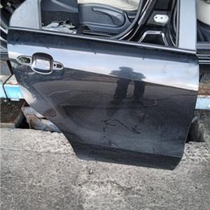 PUERTA TRASERA DERECHA KIA RIO YB 2016
