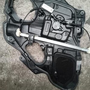 ELEVALUNAS TRASERO IZQUIERDO MAZDA 3 BERLINA BK 2005 1 6 CD DIESEL CAT