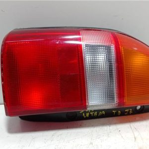 PILOTO TRASERO IZQUIERDO SUZUKI VITARA SE SF ET 1988