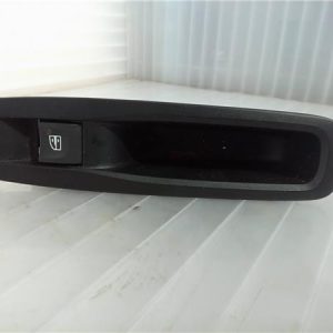 INTERRUPTOR PUERTA TRASERA IZQUIERDA RENAULT MEGANE IV BERLINA 5P 2015