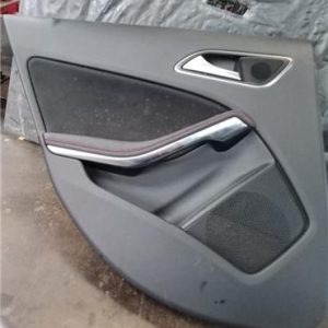 GUARNECIDO PUERTA TRASERA IZQUIERDA MERCEDES-BENZ CLASE A BM 176 2012