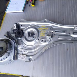 ELEVALUNAS DELANTERO DERECHO KIA SPORTAGE SL 2010