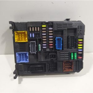 CAJA DE FUSIBLES CITROEN BERLINGO COMBI 2018
