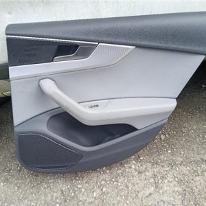 GUARNECIDO PUERTA TRASERA DERECHA AUDI A5 SPORTBACK F5A 2016