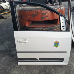 PUERTA DELANTERA DERECHA VOLKSWAGEN CADDY OCIO SA 2015
