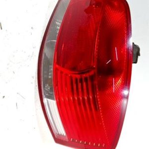 PILOTO TRASERO DERECHO AUDI A3 8P1 2003