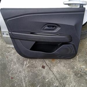 GUARNECIDO PUERTA DELANTERA IZQUIERDA DACIA SANDERO III 2020