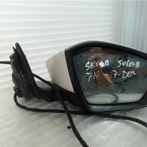 RETROVISOR DERECHO SKODA SUPERB BERLINA 3V3 2015