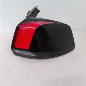 PILOTO TRASERO DERECHO PEUGEOT 5008 2017