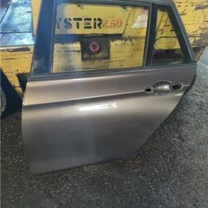 PUERTA TRASERA IZQUIERDA BMW SERIE 3 TOURING F31 2012