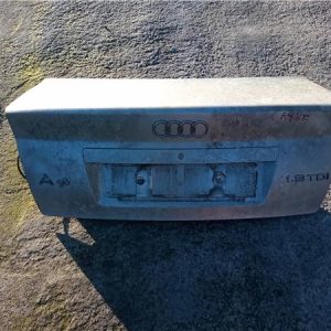 PORTON TRASERO AUDI A4 BERLINA B5 1999