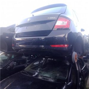 PARAGOLPES TRASERO SKODA FABIA NJ3 2014