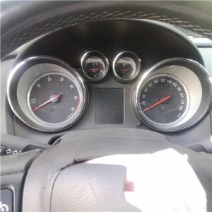 CUADRO INSTRUMENTOS OPEL ASTRA J GTC 2011