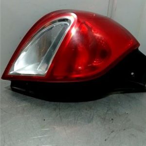 PILOTO TRASERO IZQUIERDO RENAULT CLIO III GRANDTOUR 2008