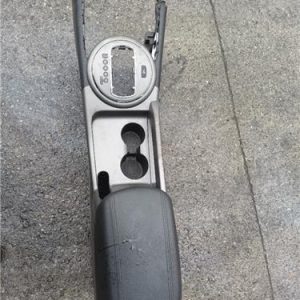 CONSOLA CENTRAL SALPICADERO KIA SPORTAGE SL 2010