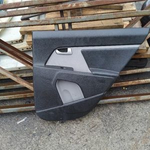 GUARNECIDO PUERTA TRASERA DERECHA KIA SPORTAGE SL 2010
